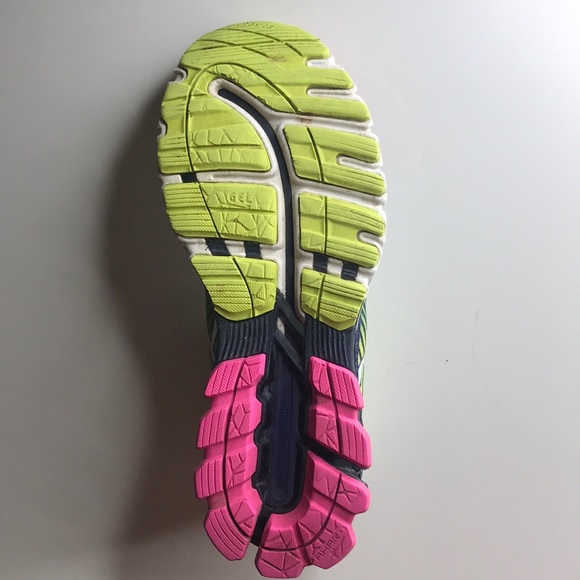 GEL- Kinsey 6 Women’s Running Asics Tennis Shoes - Picture 2 of 6